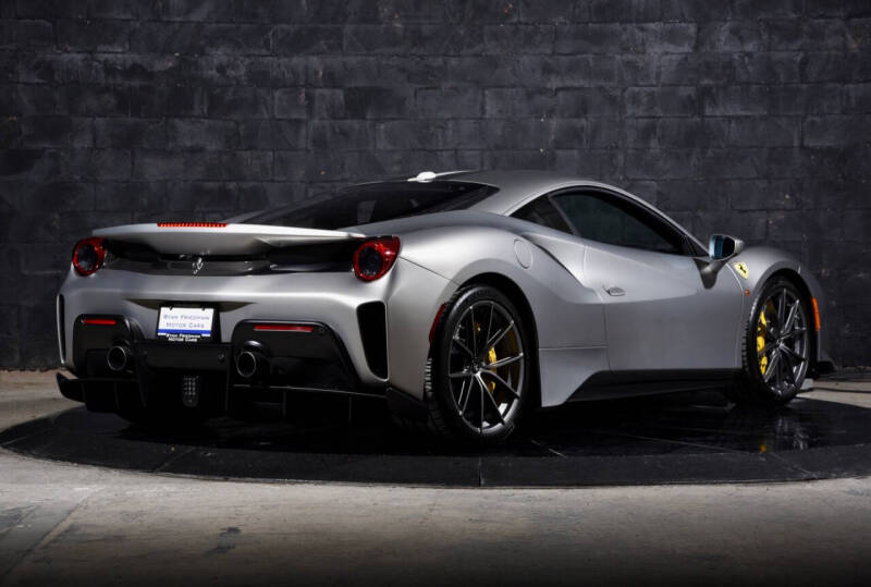 2020 Ferrari 488 Pista