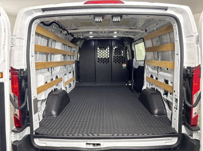 2025 Ford Transit
