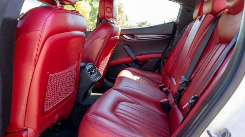 2015 Maserati Ghibli S Q4