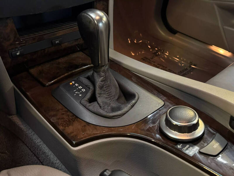 2006 BMW 5 Series 530xi