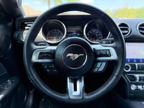 2022 Ford Mustang EcoBoost