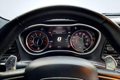 2015 Dodge Challenger R/T Plus