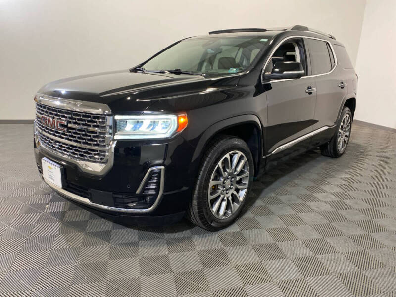 2022 GMC Acadia Denali