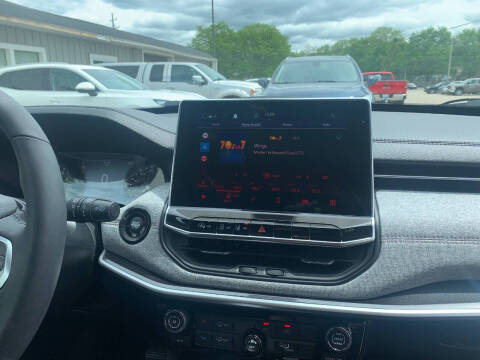 2023 Jeep Compass Latitude Lux