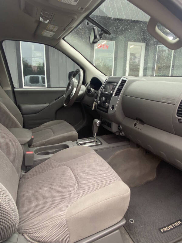 2018 Nissan Frontier SV