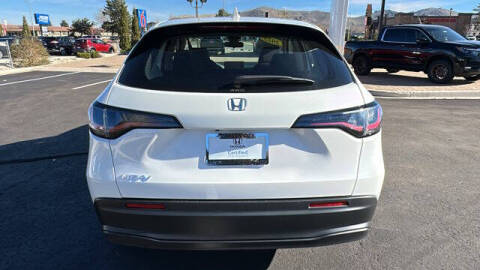 2025 Honda HR-V LX