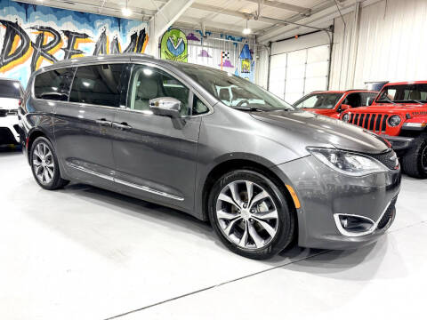 2018 Chrysler Pacifica Limited