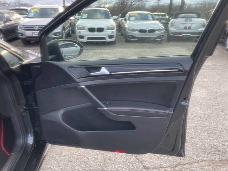 2015 Volkswagen Golf GTI SE