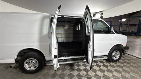 2024 Chevrolet Express 2500