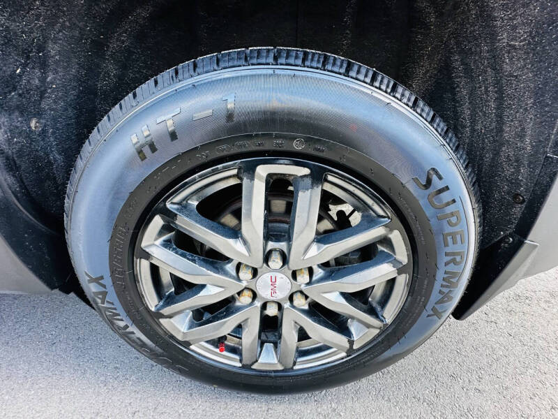2017 GMC Acadia SLT-1