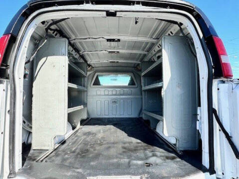 2016 Chevrolet Express 2500