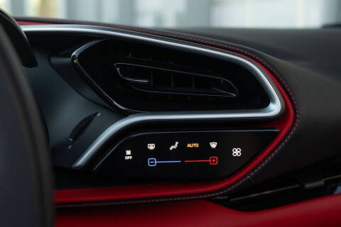 2024 Ferrari 296 GTS