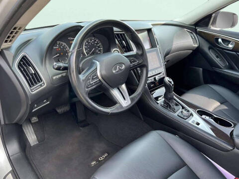 2018 Infiniti Q50 3.0T Luxe