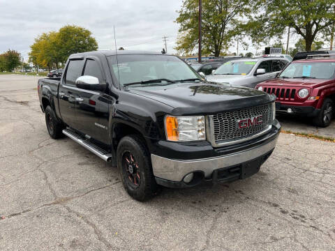 2007 GMC Sierra 1500 for sale at Dean's Auto Sales in Flint MI