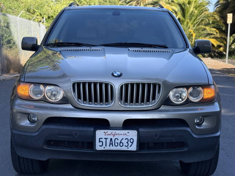 2005 BMW X5 4.4i
