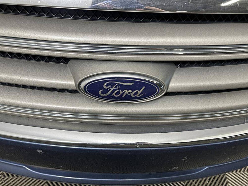 2019 Ford Taurus SEL