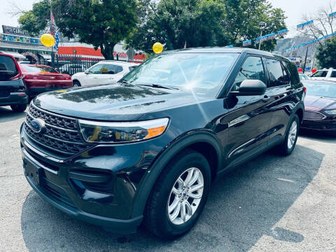 2020 Ford Explorer for sale at JOANKA AUTO SALES in Newark NJ