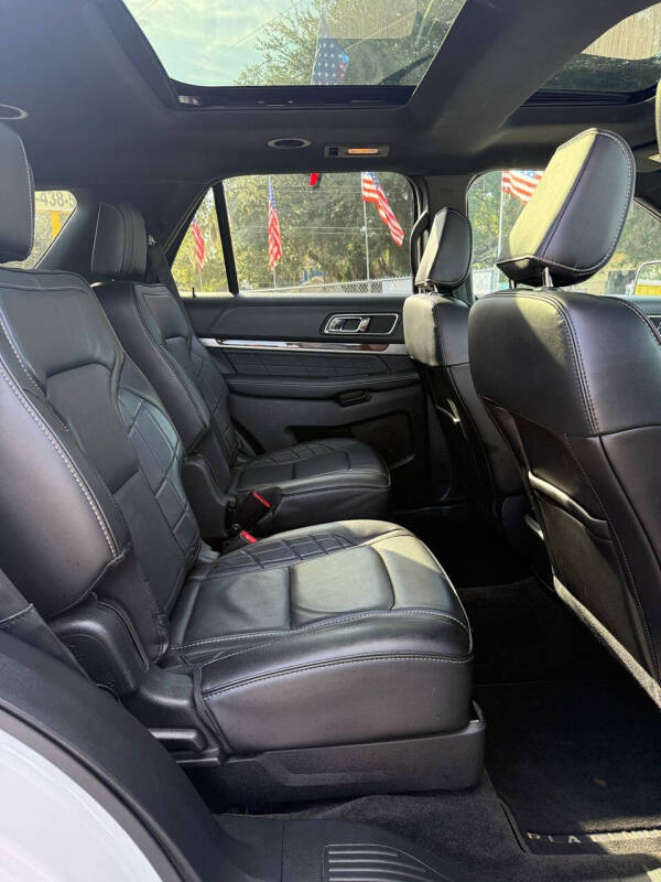 2018 Ford Explorer Platinum