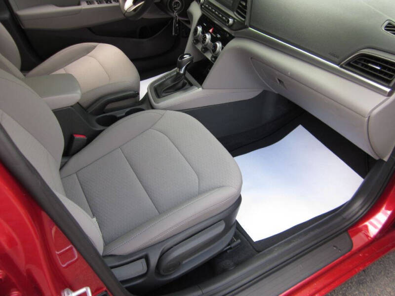2019 Hyundai Elantra