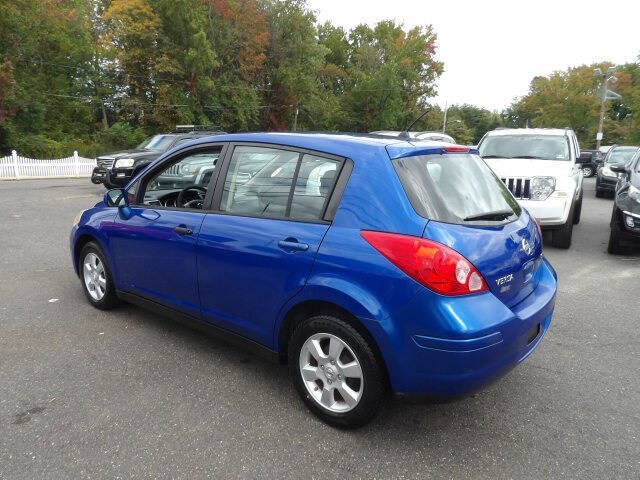 2009 Nissan Versa 1.8 SL