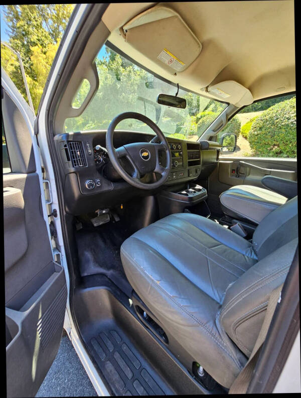 2018 Chevrolet Express 2500