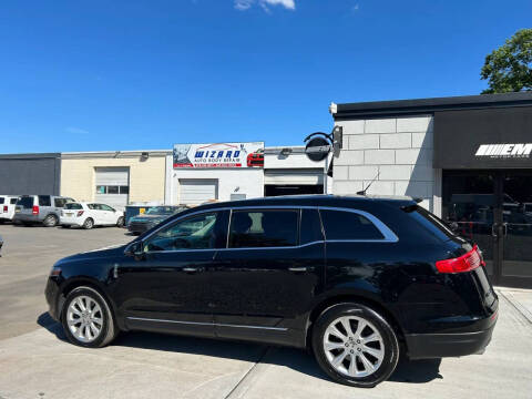 2018 Lincoln MKT Premiere