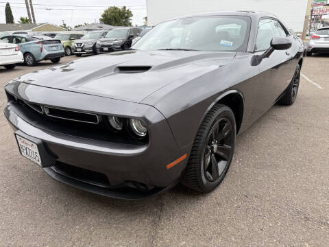 2020 Dodge Challenger SXT