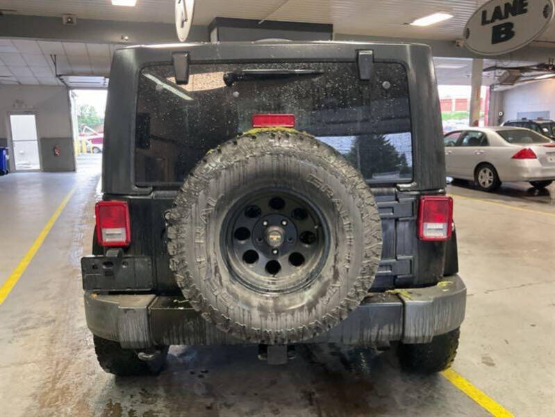2012 Jeep Wrangler Sahara