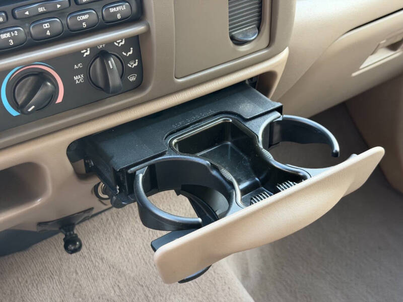 2001 Ford Excursion XLT