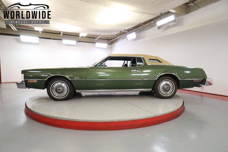 1974 Ford Thunderbird