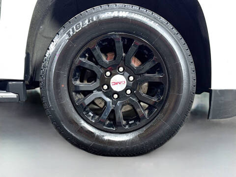 2020 GMC Yukon SLE
