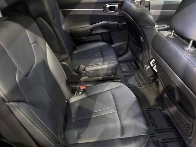 2022 Kia Sorento Hybrid EX