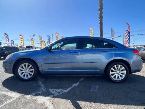 2011 Chrysler 200 Touring