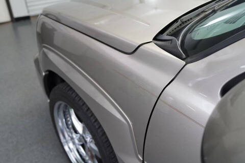 2002 Cadillac Escalade