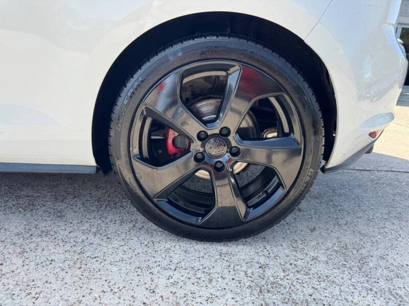 2015 Volkswagen Golf GTI SE