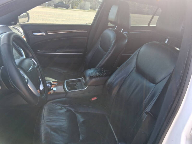 2013 Chrysler 300