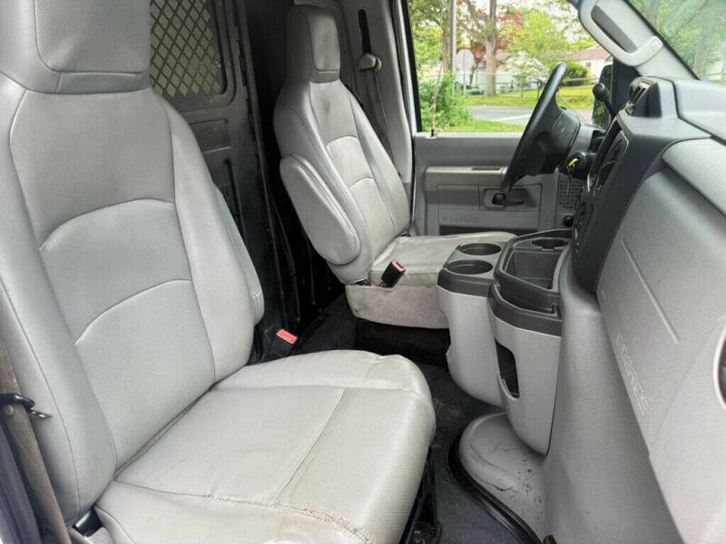 2010 Ford E-Series E-150