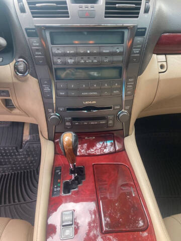 2007 Lexus LS 460