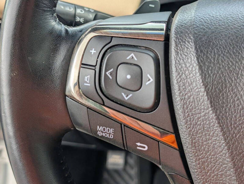 2017 Toyota Avalon Limited