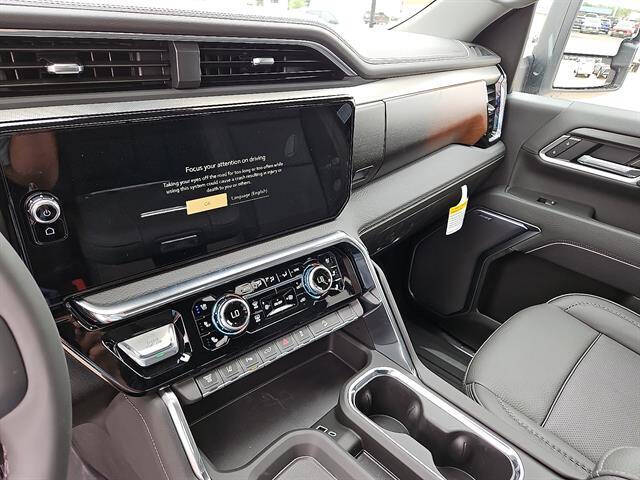 2025 GMC Sierra 2500HD