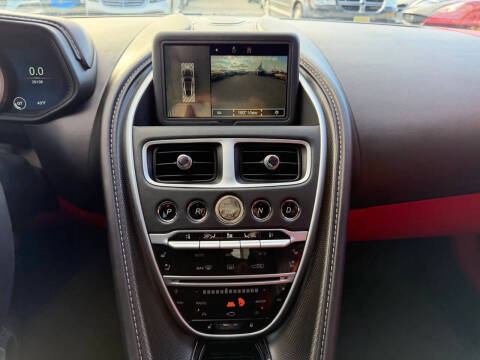 2017 Aston Martin DB11