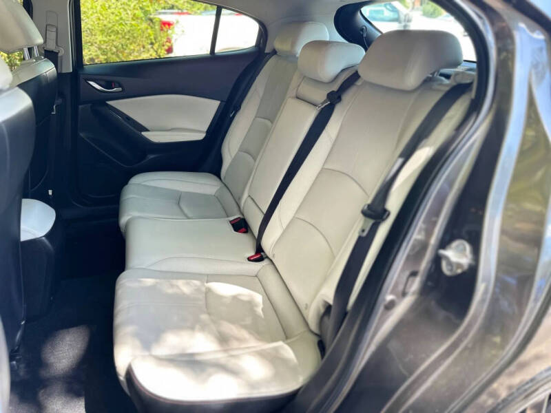 2018 Mazda MAZDA3 Grand Touring