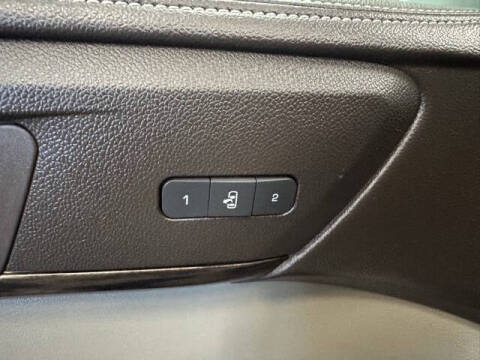 2013 GMC Acadia Denali