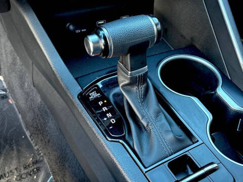 2022 Kia K5