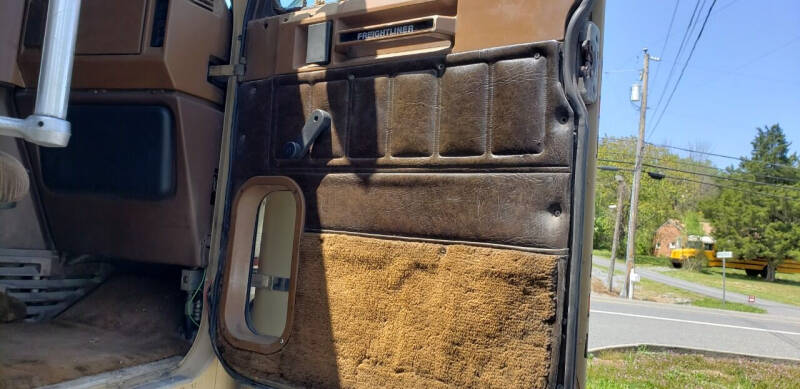 1988 Freightliner FLC112