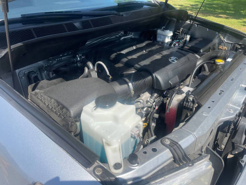 2016 Toyota Sequoia SR5