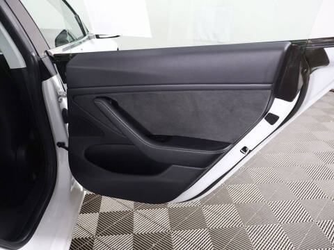 2018 Tesla Model 3 Mid Range