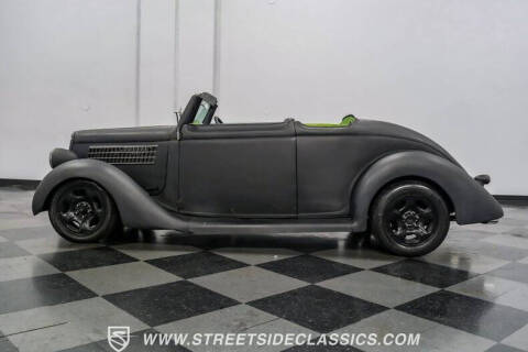 1935 Ford Cabriolet