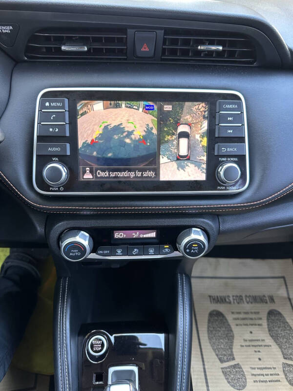 2020 Nissan Kicks SR