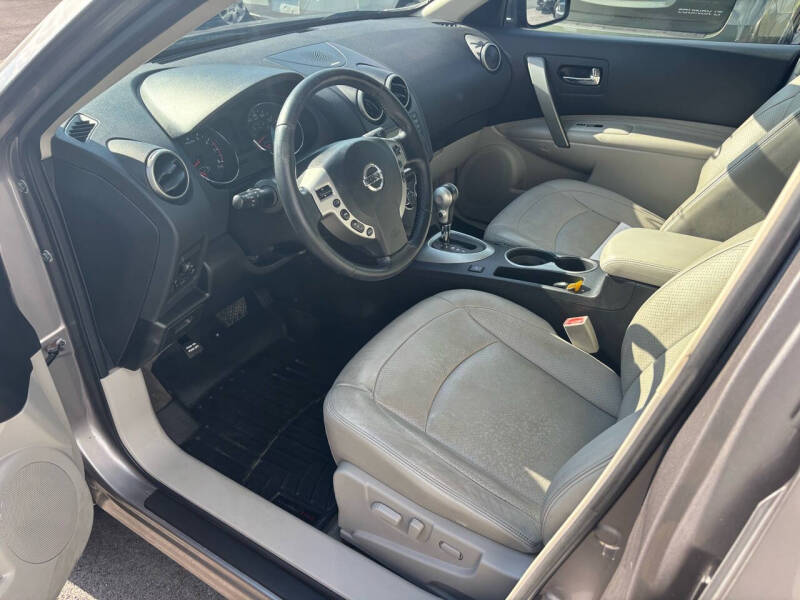 2011 Nissan Rogue SV